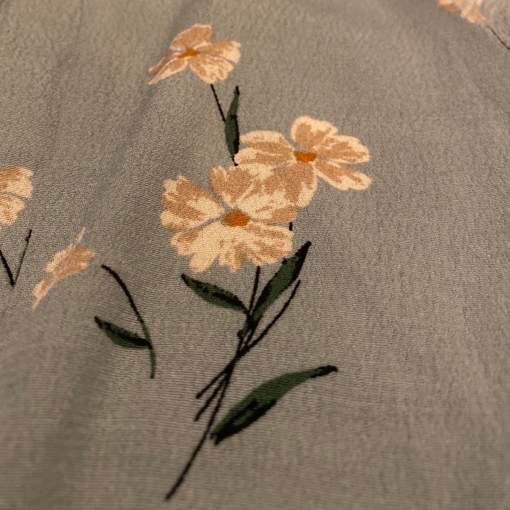 Astr The Label Button Wrap Top - image 4